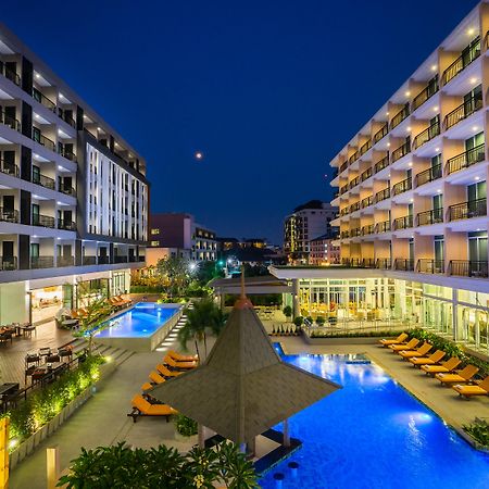 Hotel J Патая Екстериор снимка