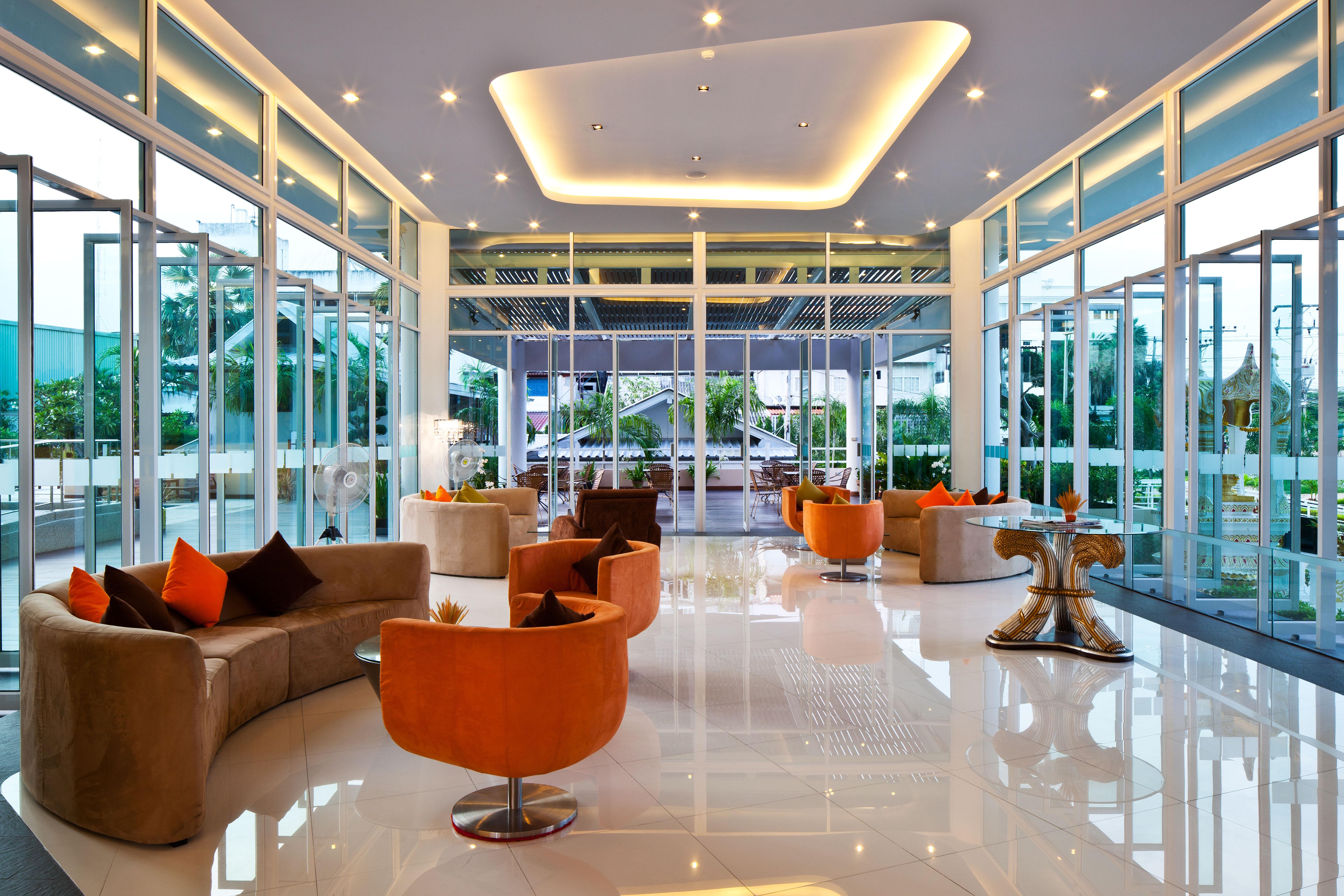 Hotel J Патая Екстериор снимка