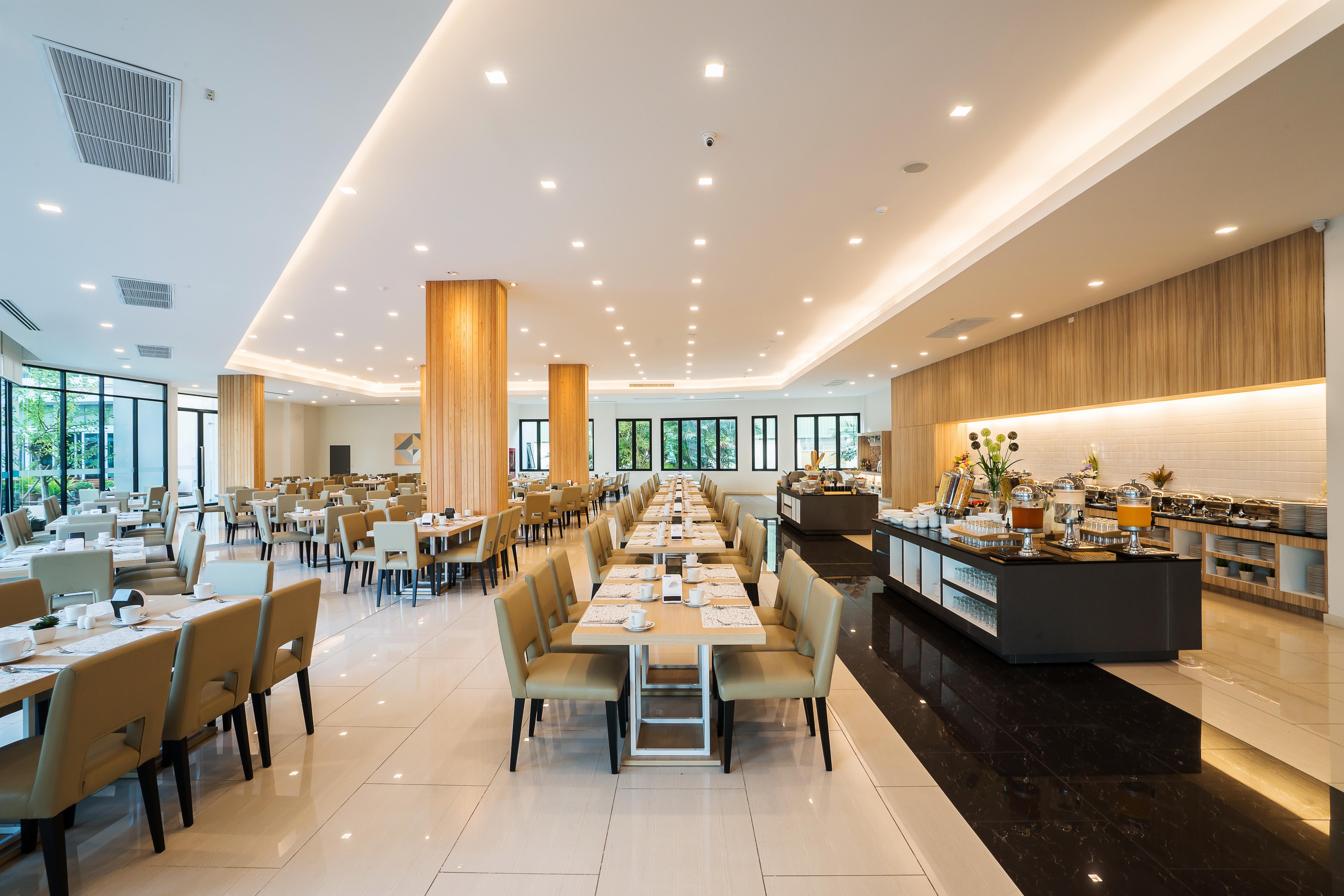 Hotel J Патая Екстериор снимка